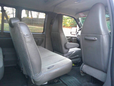 2017 Chevrolet Express LT 3500