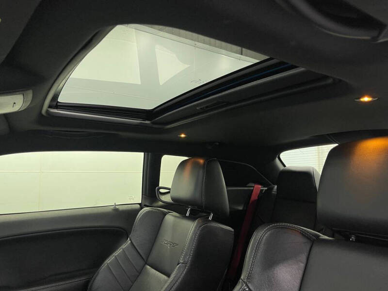 2016 Dodge Challenger SRT 392