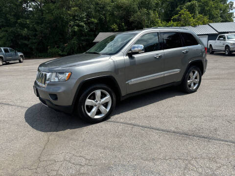 2013 Jeep Grand Cherokee for sale at Adairsville Auto Mart in Plainville GA