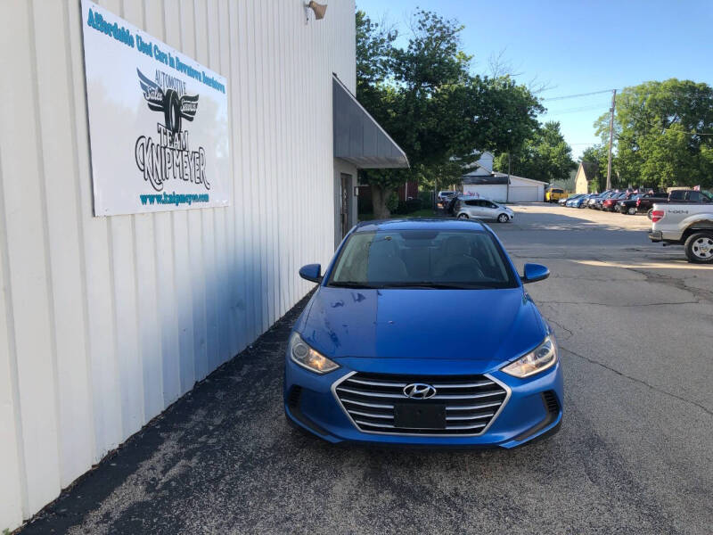 Used 2017 Hyundai Elantra SE with VIN KMHD84LF2HU061500 for sale in Beardstown, IL