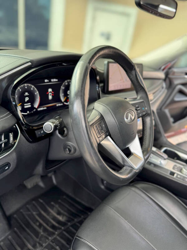 2022 Infiniti QX60 Luxe