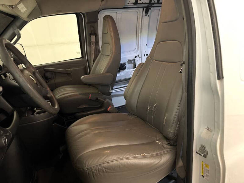 2018 Chevrolet Express 2500