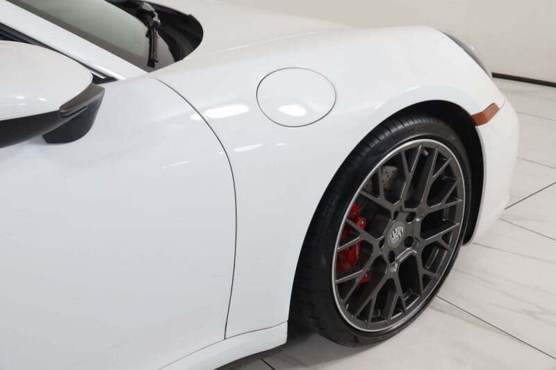 2020 Porsche 911 Carrera S