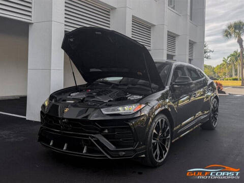 2022 Lamborghini Urus