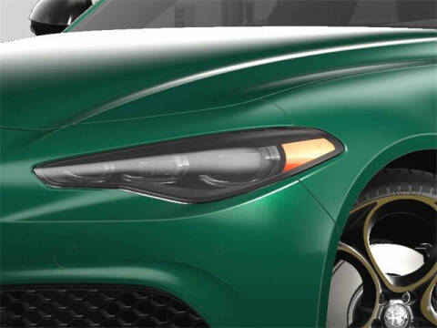 2025 Alfa Romeo Giulia Intensa