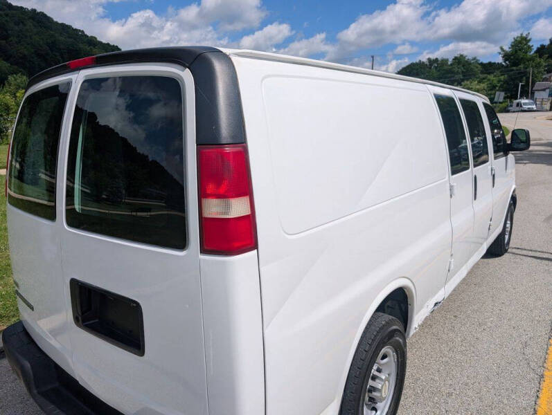 2011 Chevrolet Express 3500