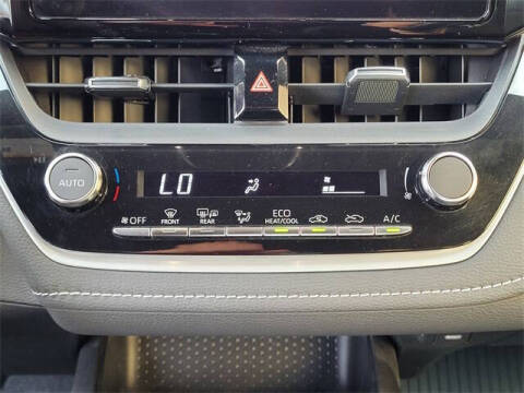 2023 Toyota Corolla Hatchback SE