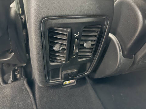 2019 Jeep Grand Cherokee Upland