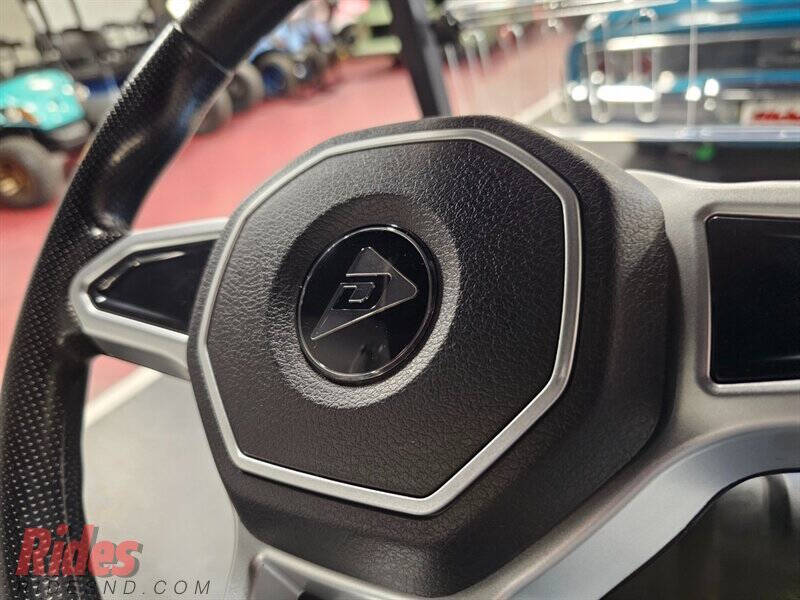 2025 Denago Nomad Plus