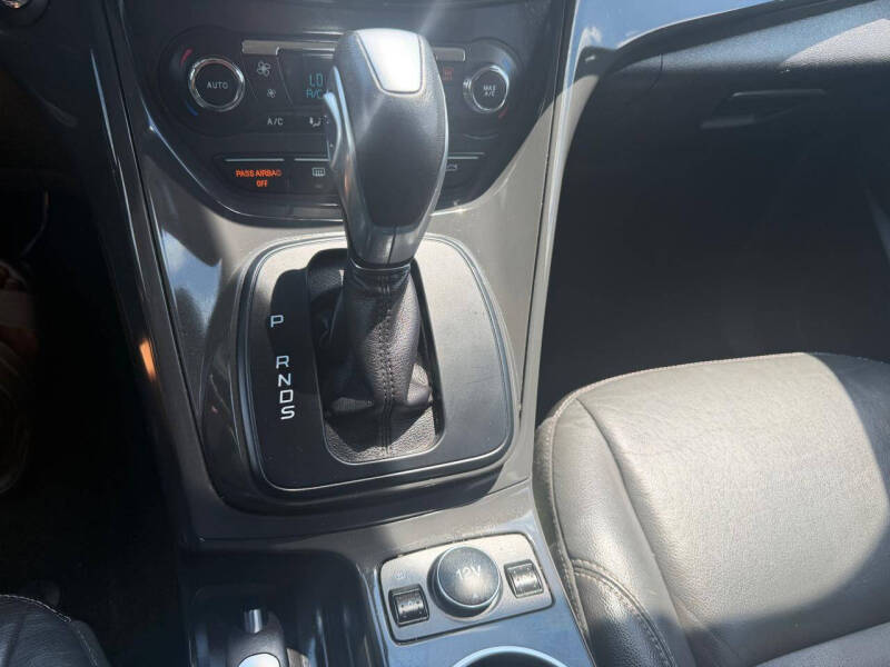 2015 Ford Escape Titanium