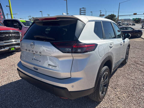 2024 Nissan Rogue SV