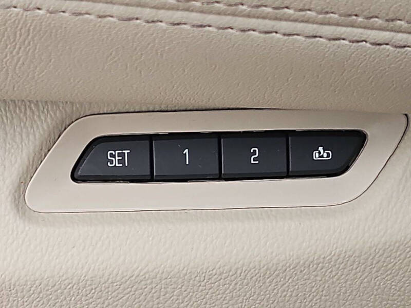 2017 Cadillac Escalade ESV Luxury
