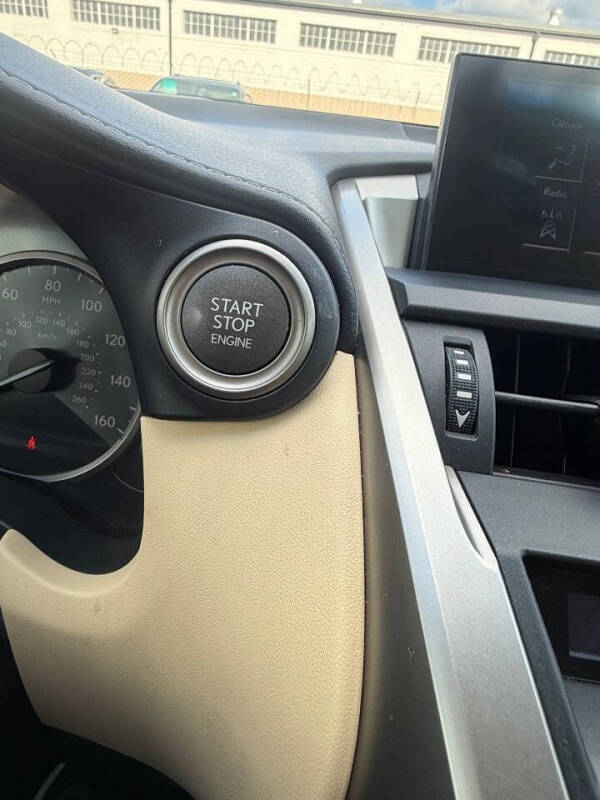 2015 Lexus NX 200t