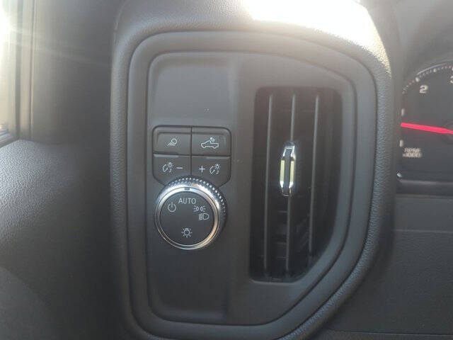 2024 GMC Sierra 3500HD CC Pro