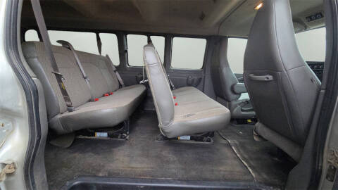 2017 Chevrolet Express LT 3500