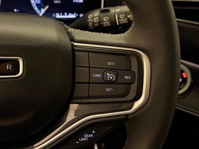 2024 Jeep Wagoneer