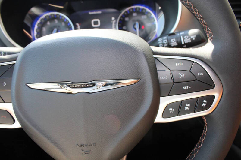 2026 Chrysler Pacifica Pinnacle