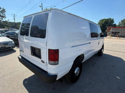 2006 Ford E-Series E-350 SD