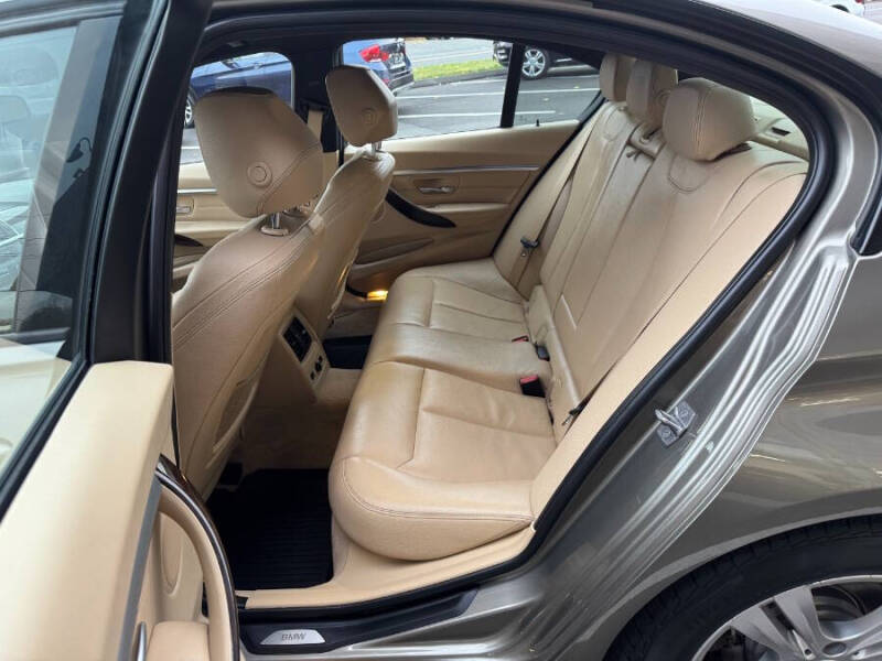 2016 BMW 3 Series 328i xDrive