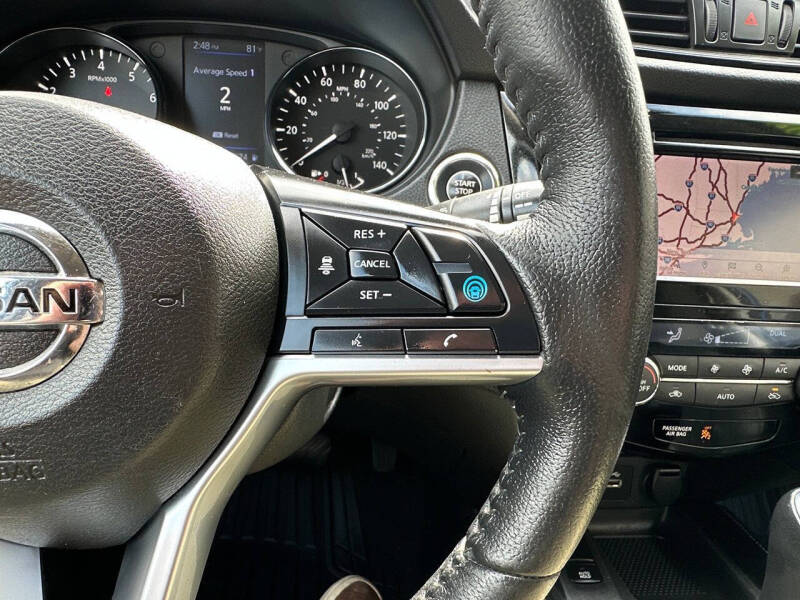 2020 Nissan Rogue SL