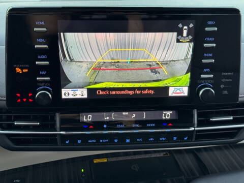 2024 Toyota Sienna Platinum 7-Passenger