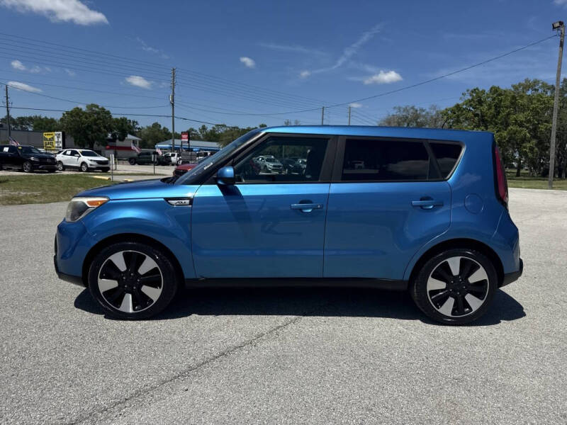 2016 Kia Soul +
