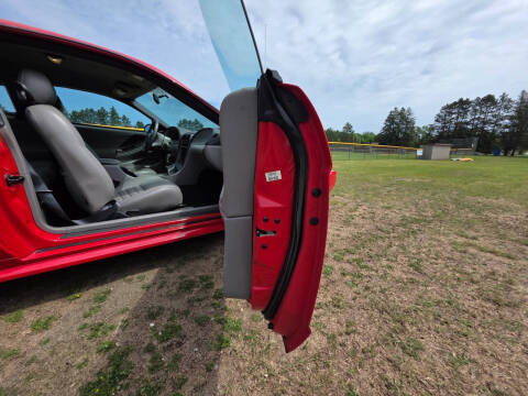 2004 Ford Mustang GT Deluxe