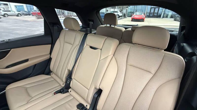2023 Audi Q7 quattro Prestige 55 TFSI