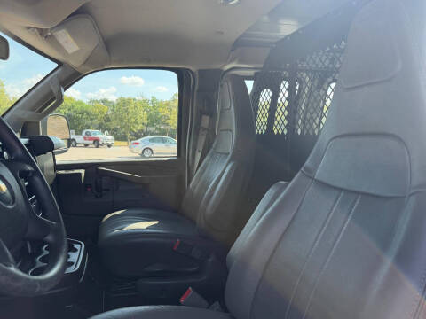 2021 Chevrolet Express 2500