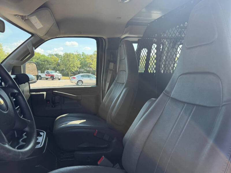 2021 Chevrolet Express 2500