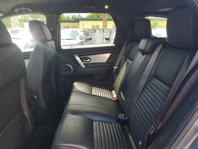 2023 Land Rover Discovery Sport P250 SE R-Dynamic