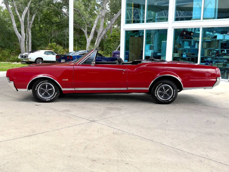 1967 Oldsmobile Cutlass Supreme