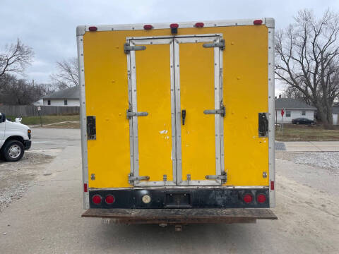 2001 Ford E-Series E-450 SD