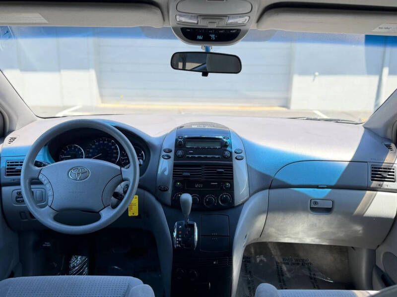2006 Toyota Sienna