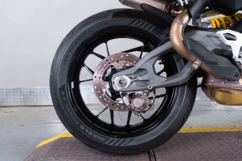 2026 Ducati Panigale V2