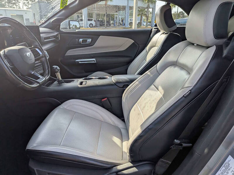 2024 Ford Mustang EcoBoost Premium