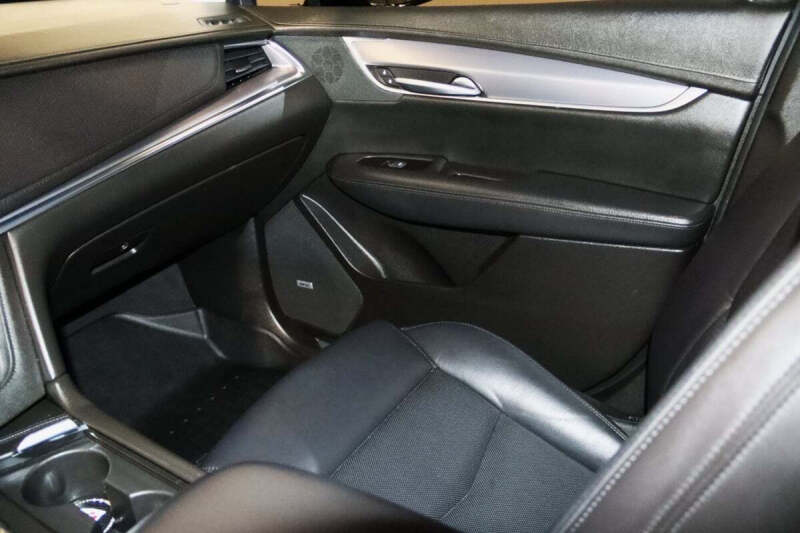 2018 Cadillac XT5 Premium Luxury