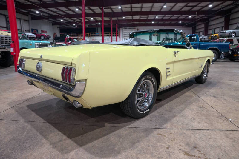 1966 Ford Mustang