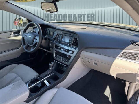 2016 Hyundai Sonata Hybrid SE