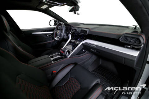 2022 Lamborghini Urus