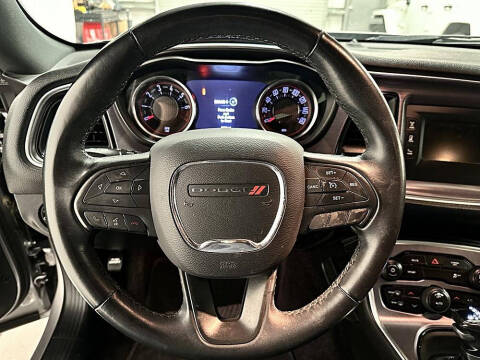 2017 Dodge Challenger SXT