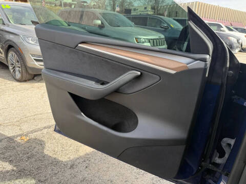 2023 Tesla Model Y Performance