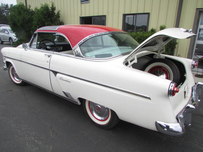 1954 Ford Skyliner