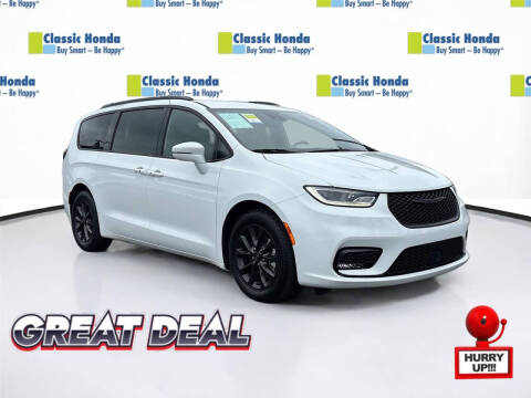 2021 Chrysler Pacifica Touring
