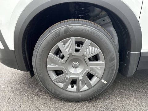 2026 Nissan Kicks S