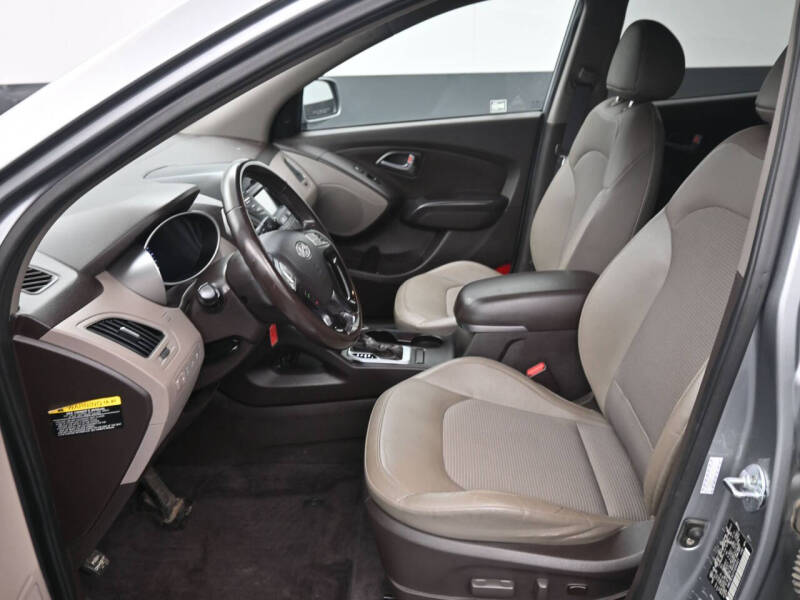 2015 Hyundai Tucson SE