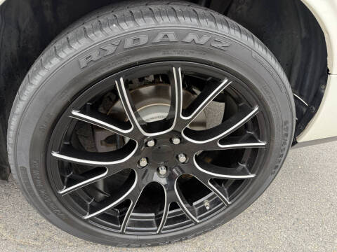 2009 Dodge Challenger SE