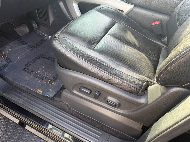 2016 Nissan Titan XD SL