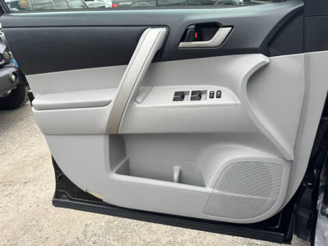 2011 Toyota Highlander