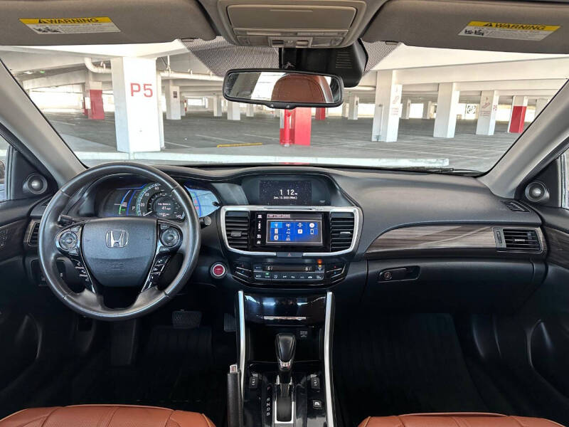 2017 Honda Accord Hybrid Touring